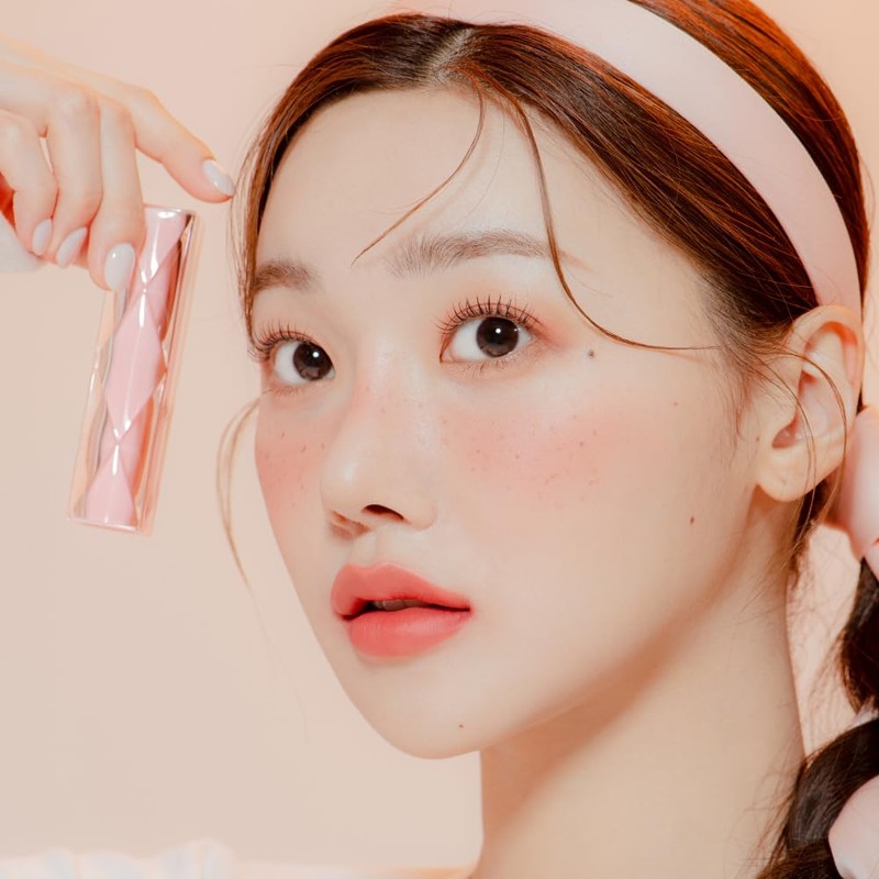 YNM Cream Matte Lipstick, Pigmented Long Lasting Velvet Finish, Creamy