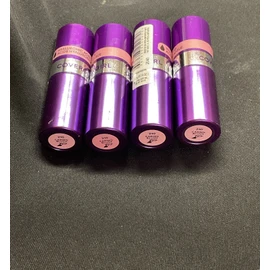 COVERGIRL Lot Of 4 Covergirl #210 Caring Blush Simply Ageless Moisture Renew
