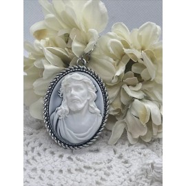 Fancy Fox Boutique Silver Christ Church Gift CAMEO  JESUS MOM MOTHER DAUGHTER WIFE NECKLACE PENDANT