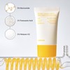 CELIMAX Pore + Dark Spot Brightening Sunscreen SPF50+ PA++++ con