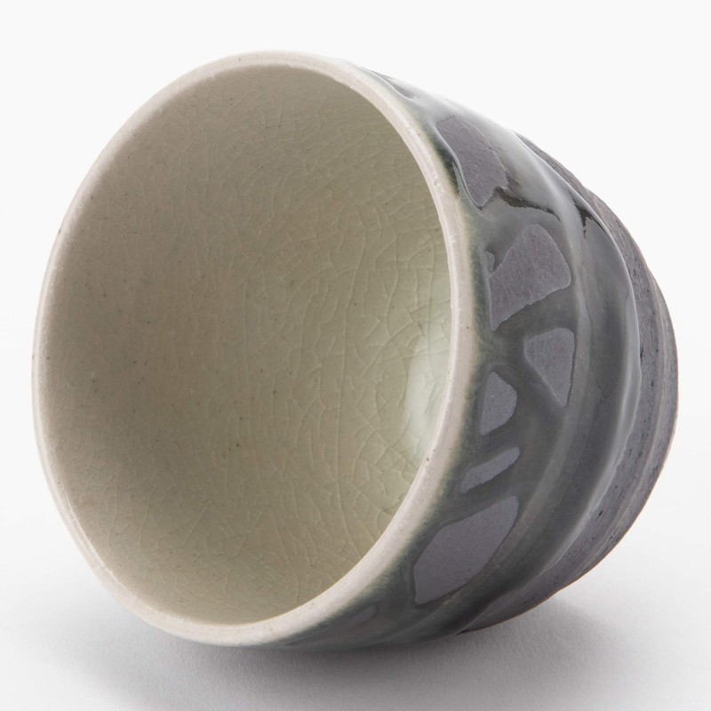 Shigaraki Ware MR-3-3516 Hechimon Tea Cup with Black Glaze