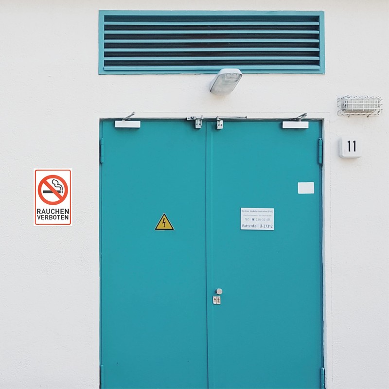 Smoking Prohibited Sign 30 x 20 cm Plastic - UV-Resistant