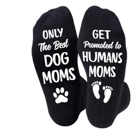 VICRAZY New Mom Gifts for Pregnant Women, Pregnancy Gifts for Expecting Mom - Funny New Dog Mom Socks - Mommy to Be Gifts for 1st Time Mom - Christmas, Mothers Day, Birthday Gifts for First Time Moms