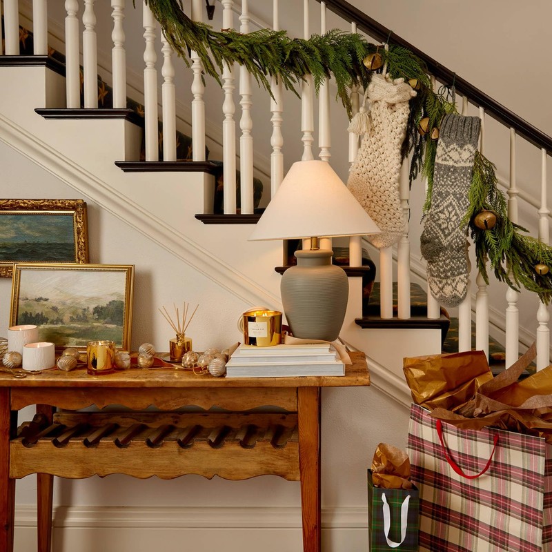 Thymes Frasier Fir Reed Diffuser Set – Includes Reeds, Fragrance