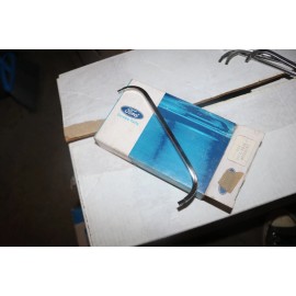 Ford NOS ford 1971 Torino radiator grill opening molding D1OZ-8243-A L/H center