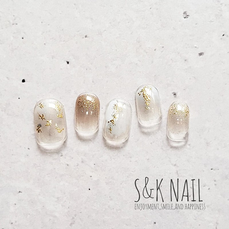 S&K NAIL White Nuance & Gold Nail Seal, Short, Made