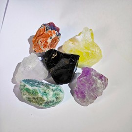 Calm Mind Crystal Set – 6 Natural Stones for Stress Relief & Relaxation Helps reduce anxiety, quiet the mind, and release daily tension.