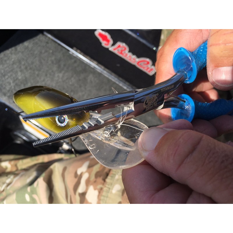 Cuda 8" Titanium Bonded Stainless Steel Freshwater Plier with Ring