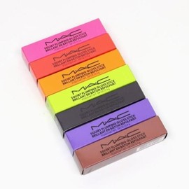 UnKnown Meoncell Mac Squat Plumping Gloss Stick 2.3g / Jet Colorcode414 / 메온셀 맥 스쿼트 플럼핑 글로스 스틱 2.3g / 제트 색상code414