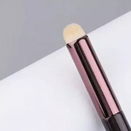 화장 도구 립스틱 발색 부드러운 모 립 메이크업 브러시 화장솔 Lipstick Makeup Brush Soft Hair Lip Color Makeup Brush [1P]