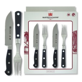 Wayne Steak Knife and Fork Set – Serrated Blade – Durable POM Resin Handle - The Perfect Tools for Enjoying your BBQ - Set of 2 Knives & 2 Forks - Made in Spain