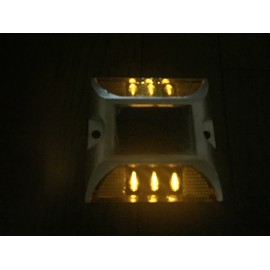 Solar Charging Road Tack LED Light Flashing Weight 20T Night Auto Flashing Safety Parking Lot Gutter Curb Double Sided Tape Included (Yellow, Yellow)