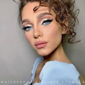 evpct Light Green Matte Gel Eyeliner Pencil Retractable for Women, Eyeliner Waterline Waterproof Smudge Proof lapiz de ojos delineador de ojos contra el agua Water Line Eye Liner Makeup 06