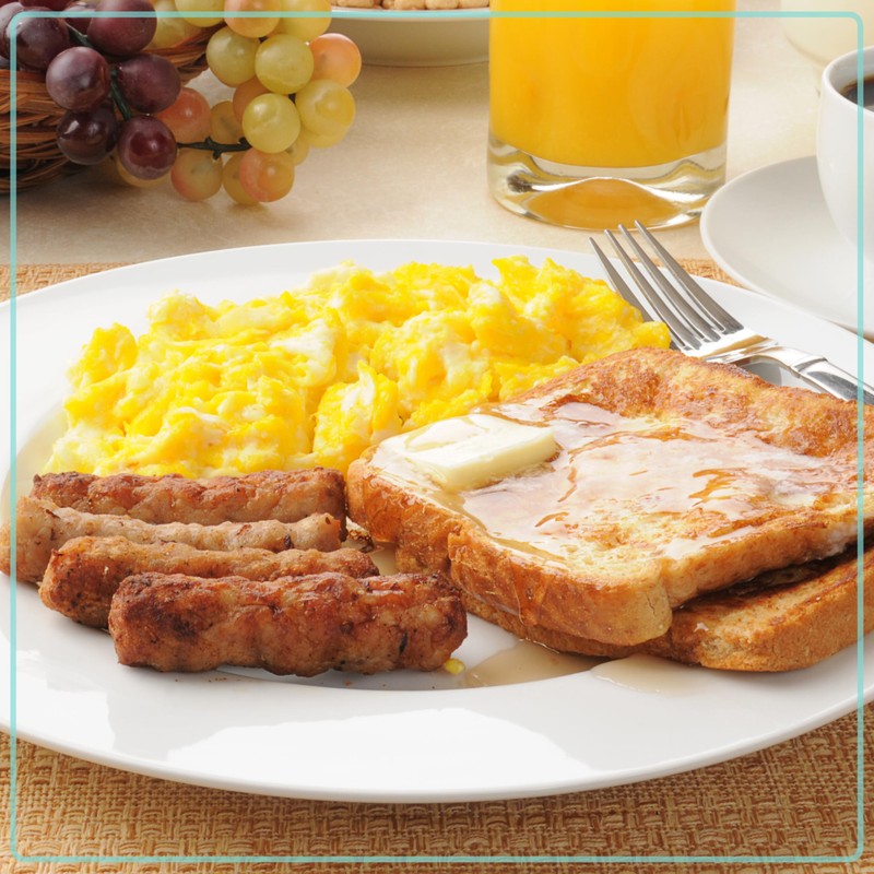 Nostalgia Classic Retro 3-in-1 Breakfast Station - Includes Egg and