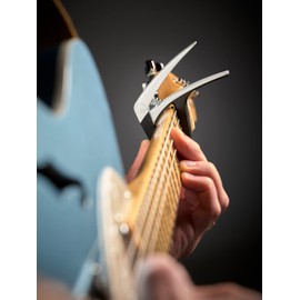 G7TH Nashville Acoustic Guitar Capo - White