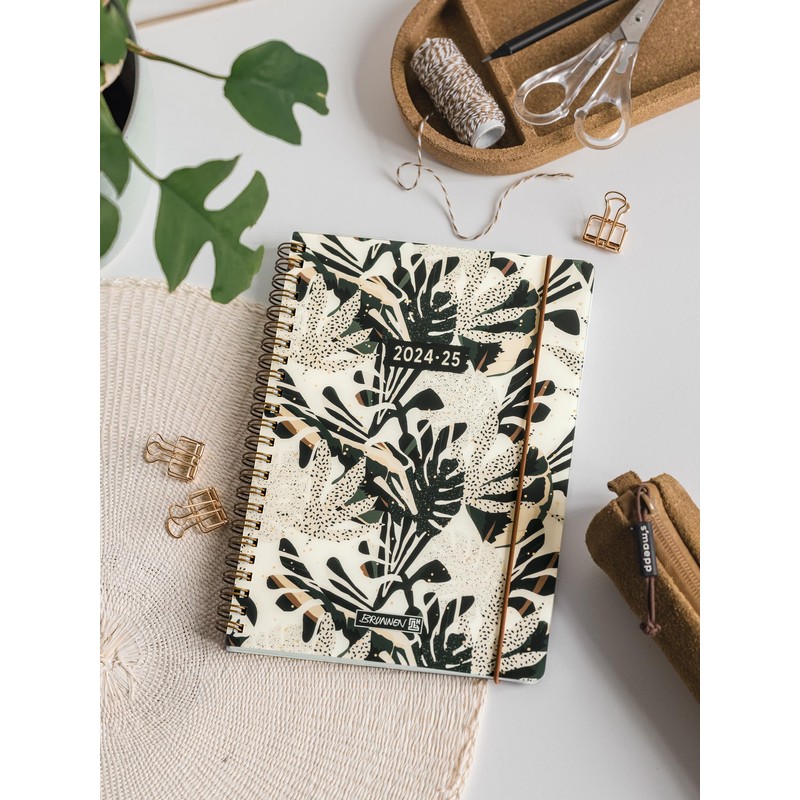 BRUNNEN 2024/2025 Little Plants Academic Diary 2 Pages = 1