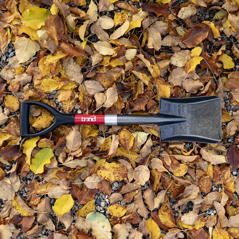 Bond Manufacturing LH047 Mini D-Handle Square Head Shovel, 1-PACK, Red/Black
