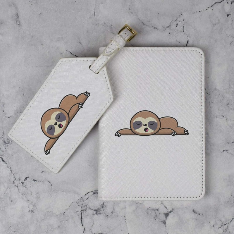 Azeeda 'Sleeping Sloth' Passport Cover & Luggage Tag Travel Set