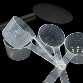 (Optional measuring cup) Transparent graduated measuring cup 50ml pack tool individually packaged / (선택 계량컵)투명 눈금 계량컵 50ml 팩도구 개별포장