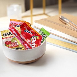 Bulk Candy Variety Pack 5 Pound - Individually Wrapped Assorted Candies for Pinata Fillers, Birthday Parties, School, Office Bowls & Treats - Approx. 250 Pieces