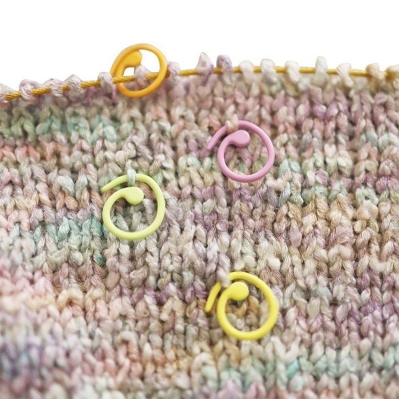 Samcos Knitting Markers, Stitch Markers, 30 Count Markers, Metal Needle