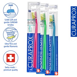 Curaprox 3 x Zahnbürste CS 5460 Ortho - Handzahnbürste mit Spezialschnitt für Zahnspangen mit 5460 Ultra Soft CUREN Borsten - 3 Stück, zufällige Farbe