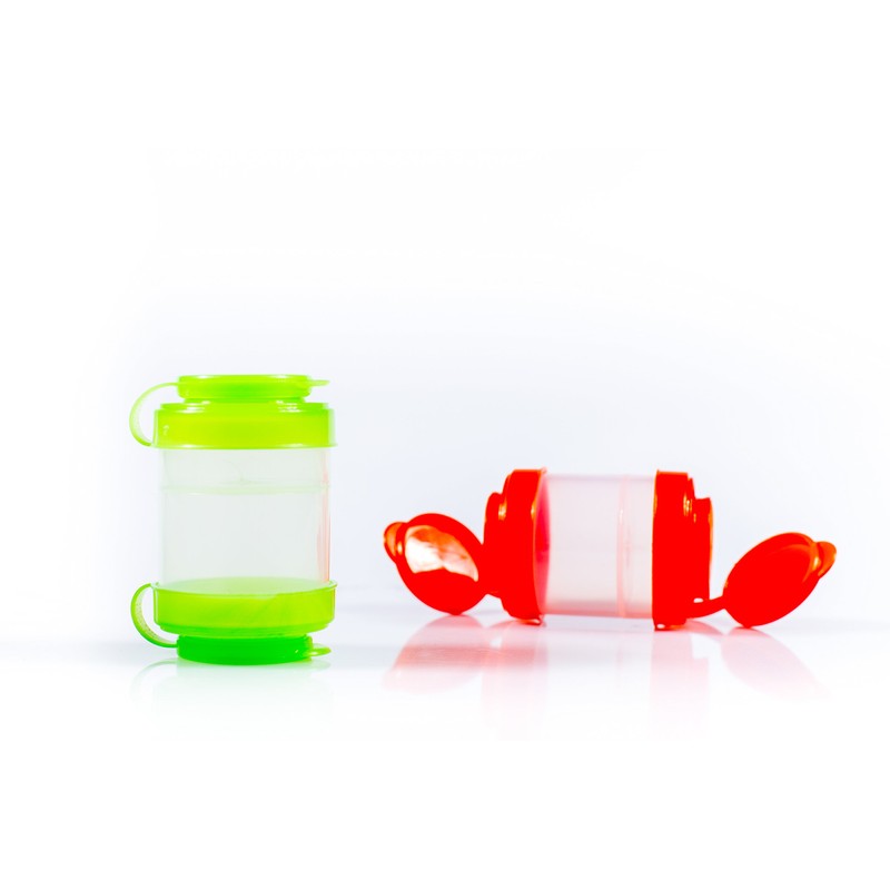 Cao Camping Picnic Salt and Pepper Shaker - Colour May