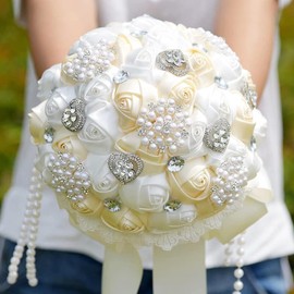 1000Pcs Pearl Beads, BetterJonny 6mm Round Pearls with Holes White Imitation Pearls Beads with Storage Box Loose Spacer Beads for Jewellery Making DIY Crafts Art Decoration