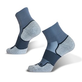 OS1st AC4 Active Comfort Socks with Blister Protection Double-tab and reinforced seamless toe, great for runners