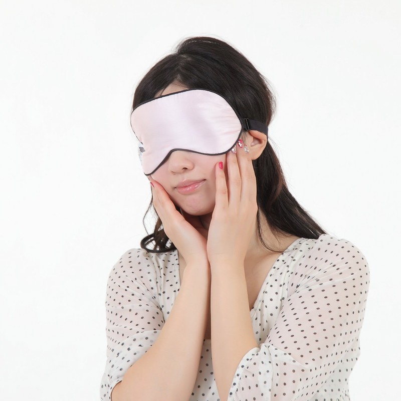 Daisy King Eye Mask 100% Silk Ultimate Touch Sleep Beautiful