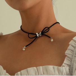 Gothic Dainty Pearl Bow Necklace Chain Thin Black Velvet Choker Necklace Silver Filigree CZ Butterfly Pearl Pendant Necklace Simple Pearl Necklace Short Collar Jewellery for Women