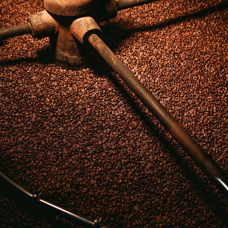 Bristot L’Americano Italian Coffee Beans – 100% Arabica Dark Roast