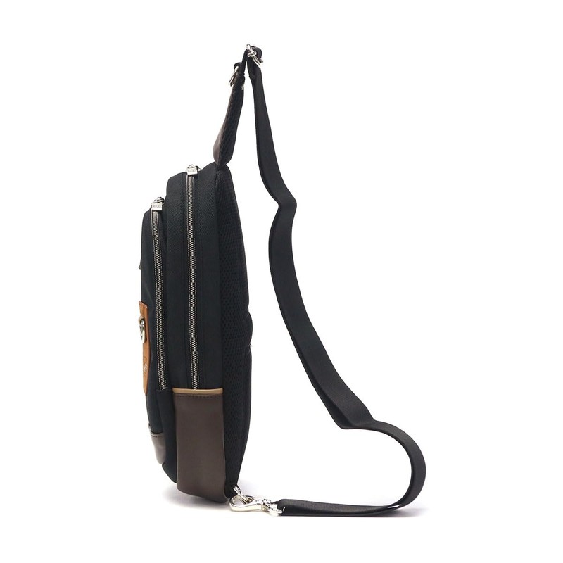 Lee Creature Body Bag, Multifunctional, Lightweight, Large Capacity, Town Casual,