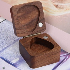 Bnineteenteam Guitar Pick Box, Guitar Pick Box, Acacia Wood Square Guitar Pick Box, Pick Container for Guitar Standard Picks, Plectrums Case, Musical Instrument Accessories, as shown in the picture,