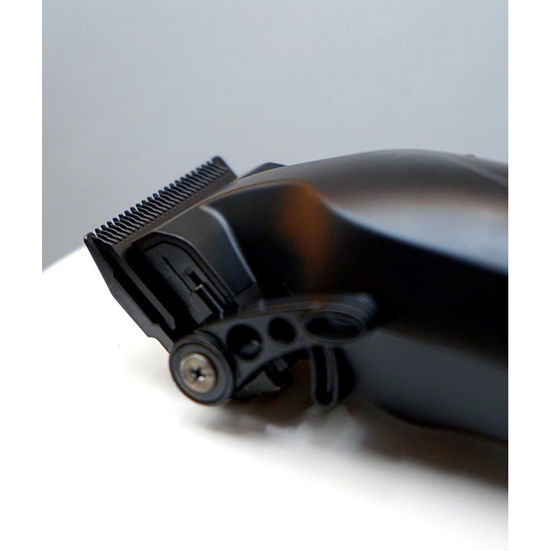 Supreme Trimmer Vader Clipper STC5098 | DLC Taper Blade 210