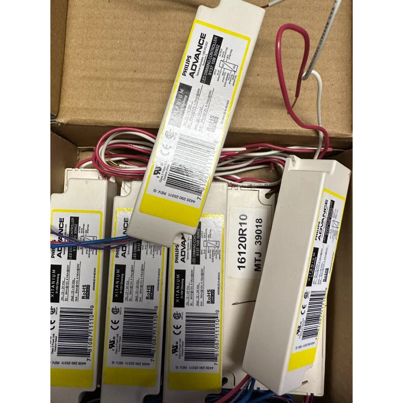 Advance Ballast 1 PHILLIPS ADVANCE XTANIUM LED DIMMING CONTROLLER 0-10V