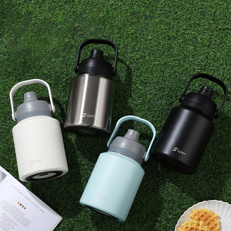 Insulated Thermal Bottle Keeps Water Cold Up To 12 Hours