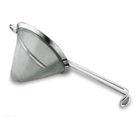 Lacor-62613-CONICAL STRAINER 12 CMS.