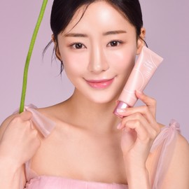 Derma Share Vegan Collagen Tone-Up Skin Sun Cream SPF50+PA++++ / 비건 콜라겐 톤업 스킨 선크림 SPF50+PA++++