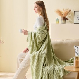 EMME Fleece Blanket, 3D Jacquard Throw Blanket for Couch and Bed, Soft Cozy and Fluffy Blankets Lightweight Luxury Flannel with Geometric Grid Design (Sage Green, 50'' x 60'')