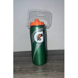 Gatorade Water Bottle 28oz Gatorskin Green Contour Style Squeeze Sports Bottle