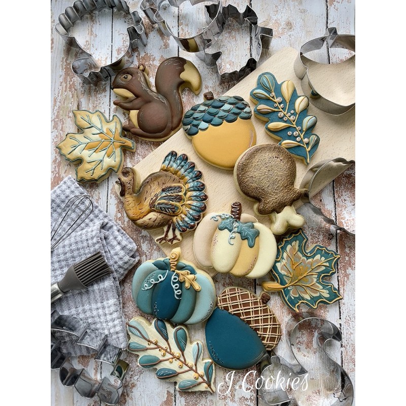 LILIAO Squirrel and Acorn Cookie Cutters for Thanksgiving, Stainless Steel