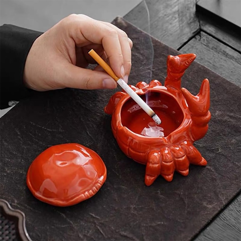 WAIT FLY Crab Ceramic Ashtray with Lid, Cute Cigar Ashtray