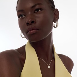 OAK & LUNA - Sterling Silver A-Z Initial Disc Necklace - Letter Pendant on Box Chain, Elegant & Gift‑Ready (Letter S, Sterling Silver, 18" Box Chain)