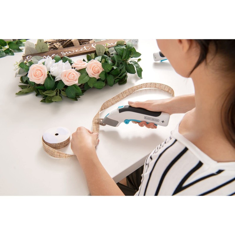 Black+Decker 3.6V Cordless Scissor