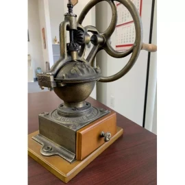Vintage Large Cast Iron Collection Manual Counter Coffee Grinder