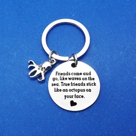 Dabihu Friendship Keyring Best Friend Gift True Friends Stick Like An Octopus On Your Face Keyring Long Distance Friendship Keychain Gift Funny Friendship Gift Graduation Keyring Gift Classmate Gift