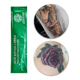 Crema Reparadora para Tatuajes Atomus con Vitaminas A y D – Pack de 200 Unidades Hidratantes y Cicatrizantes