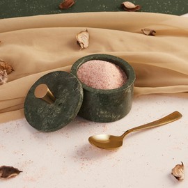 Queenza Marble Salt Cellar with Lid and Brass Knob (Green)