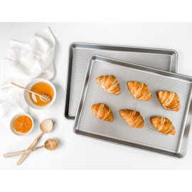USA Pan Nonstick Quarter Sheet Pan, Set of 2